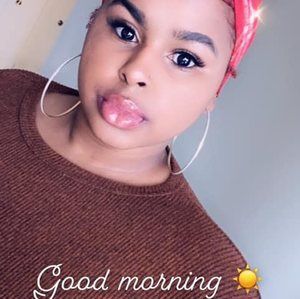 Meet your Posher, Chi chi